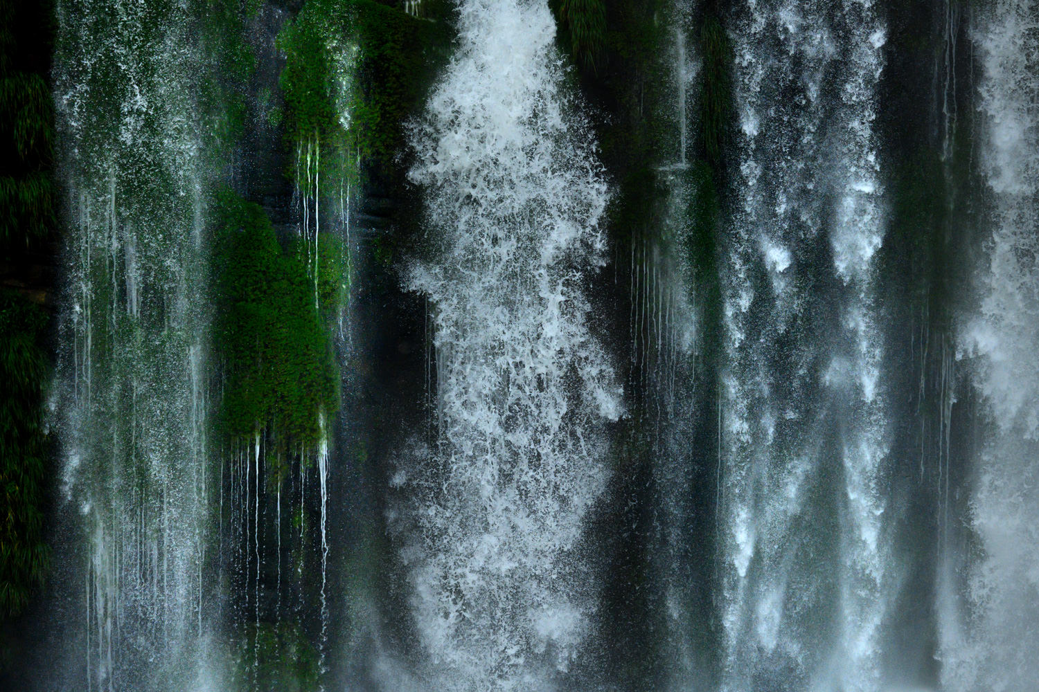 滝の表情