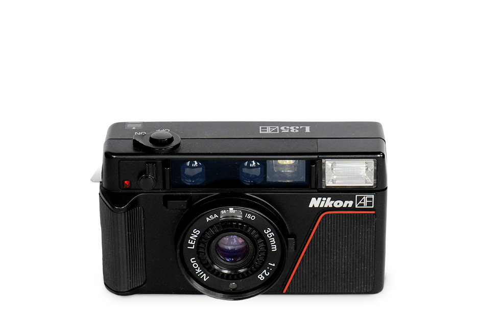 11840円 少し豊富な贈り物 Nikon L35AD 単焦点 F2.8 コンパクトカメラ