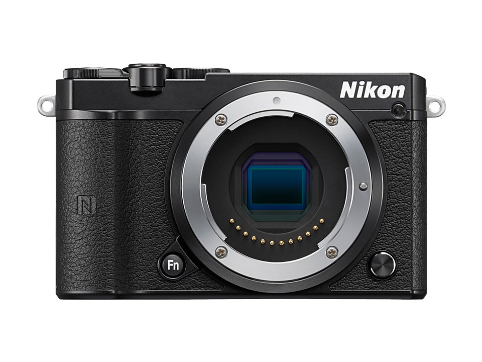 【公式通販】 Nikon 1 美品 ブラック J5 デジタルカメラ
