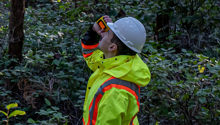 森林管理・調査をサポートする６つの測定モードを搭載