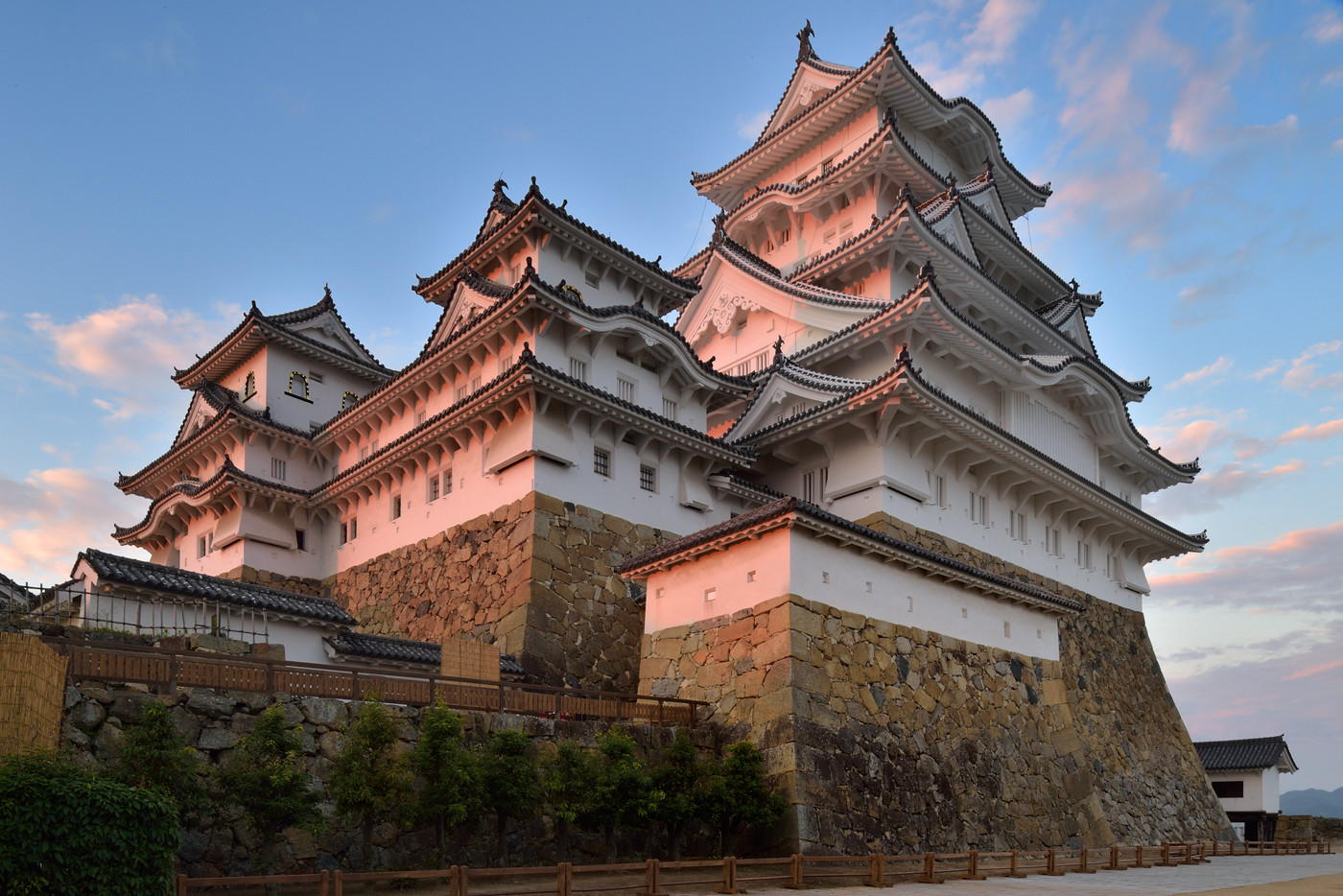 作品5：夕景の姫路城